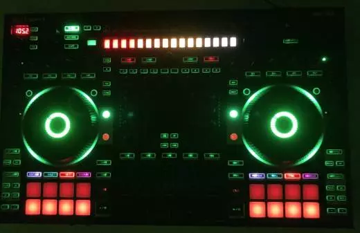 ROLAND DJ-808 CONTROLLER FOR SERATO 2